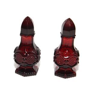 Vintage Avon 1876 Cape Cod Collection Ruby Red Glass Salt & Pepper Shakers EMPTY